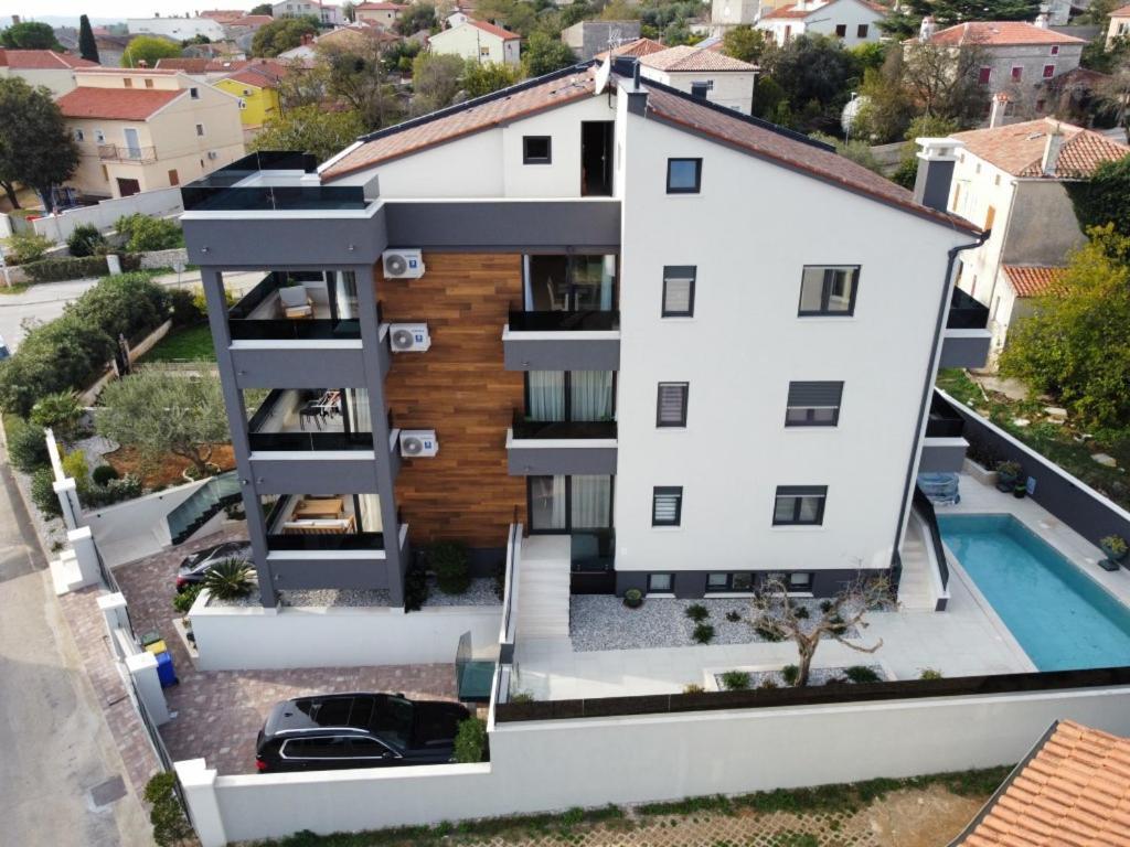 Apartments Sara II Liznjan Luaran gambar